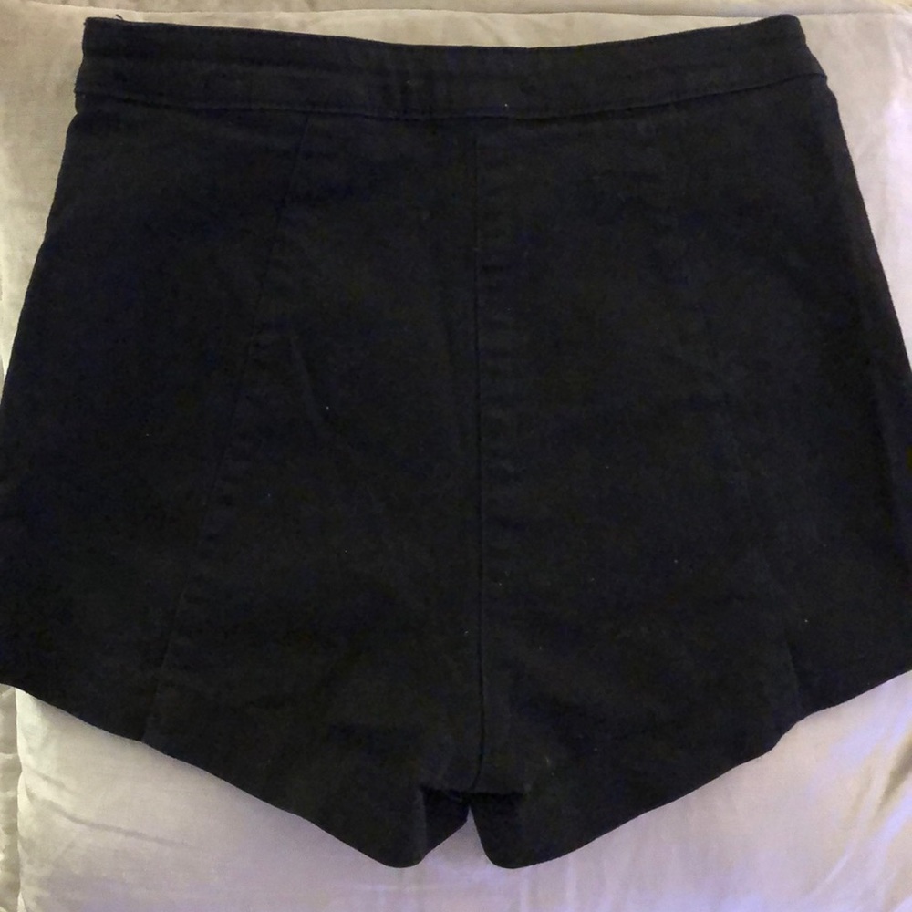 Shorts - Picture 2 of 2